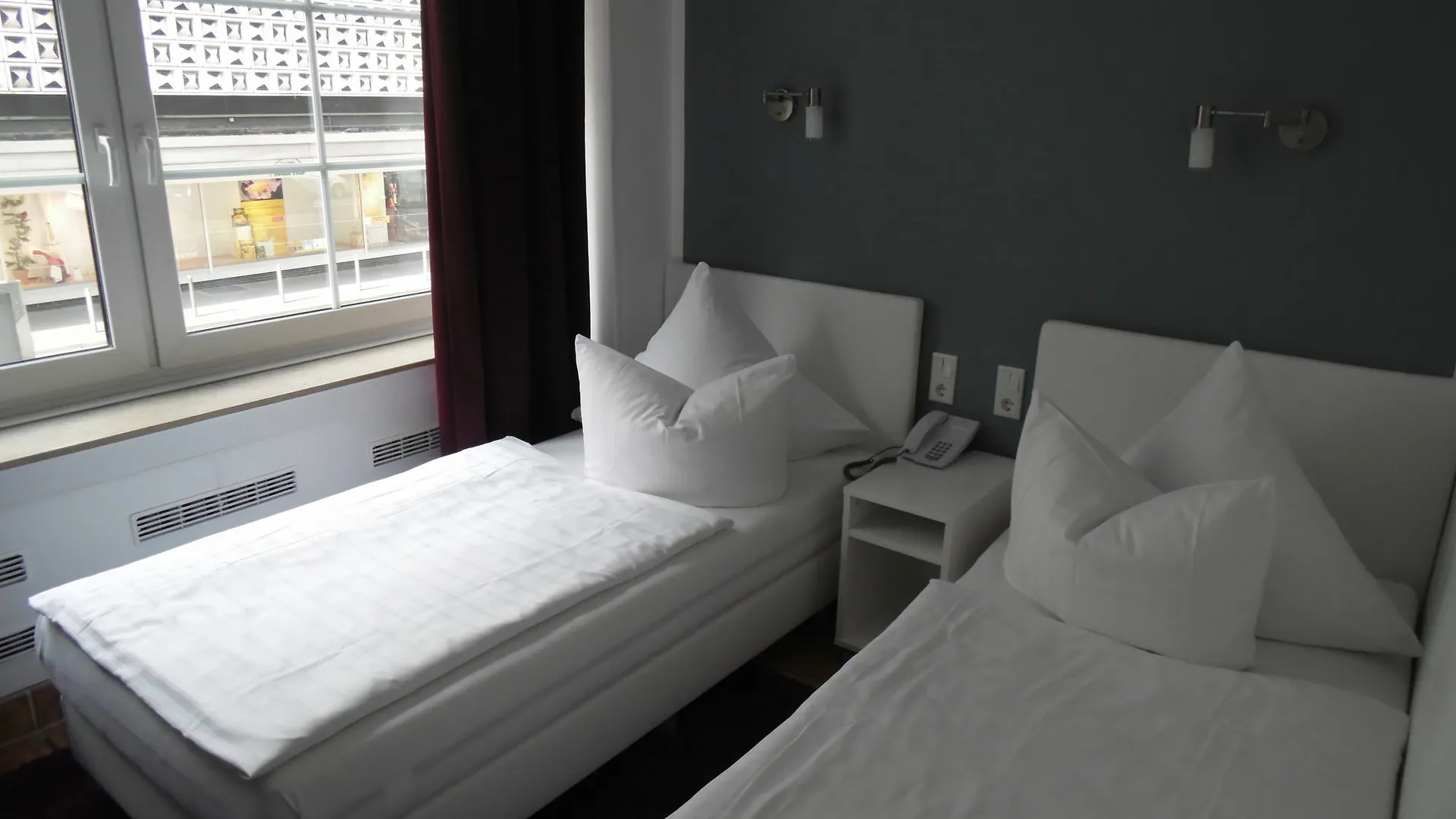 ***  Rheinmetropole Hotel Dusseldorf Germany