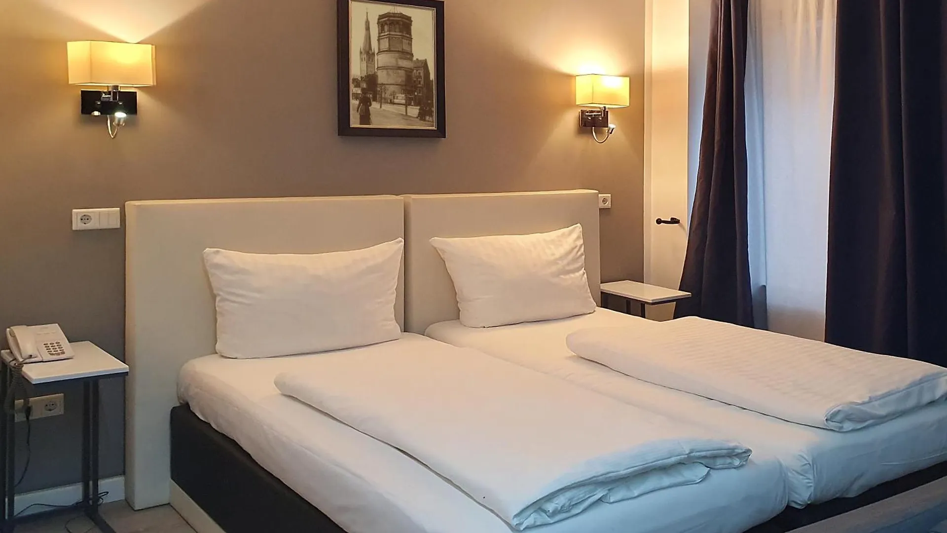 ***  Rheinmetropole Hotel Dusseldorf Germany