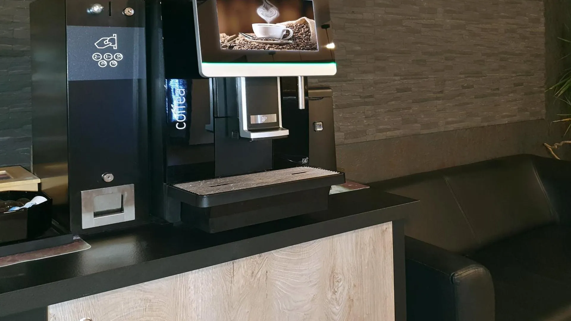 Rheinmetropole Hotel Dusseldorf